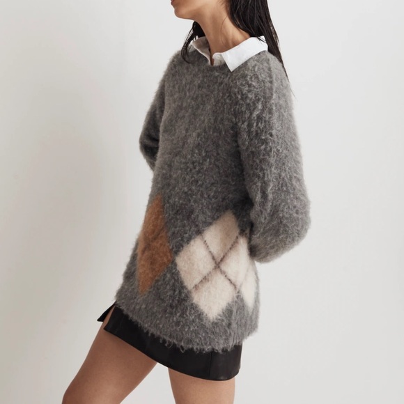 Madewell Brushed Argyle Crewneck Sweater - Picture 4 of 16